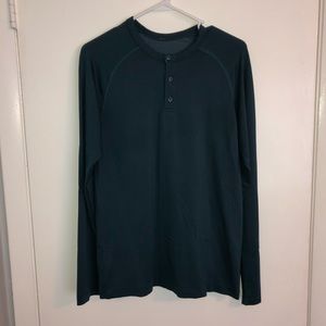 Men’s Metal Vent Long Sleeve Henley